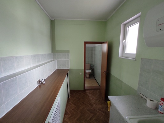 Продам коммерческое помещение 1 320 м2, Дюнная ул, 18, Калининград г