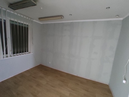 Продам коммерческое помещение 1 320 м2, Дюнная ул, 18, Калининград г