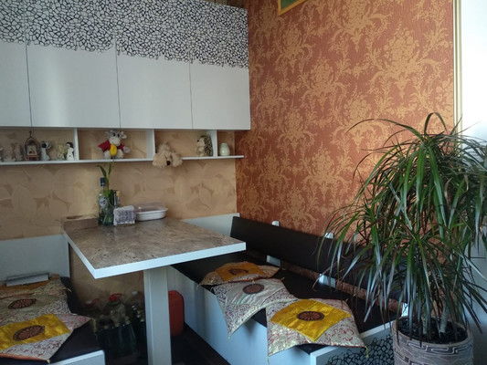 Продам двухкомнатную (2-комн.) квартиру, Губернского ул, 2, Новороссийск г