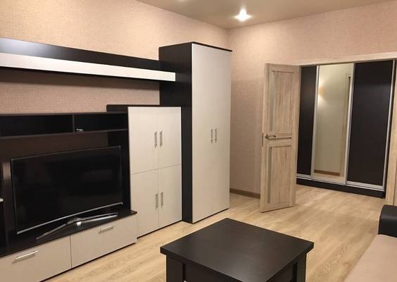 Сдам двухкомнатную (2-комн.) квартиру, Морская ул, 5А, Южно-Курильск пгт