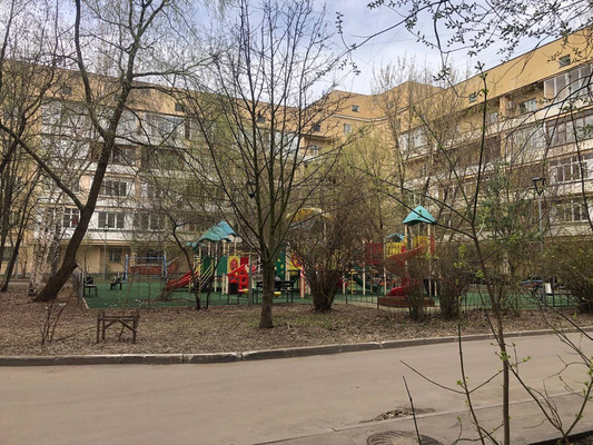 Продам трехкомнатную (3-комн.) квартиру, Лестева ул, 15к2, Москва г