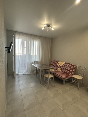 Сдам однокомнатную (1-комн.) квартиру, Чапаева ул, 61 , Рязань г