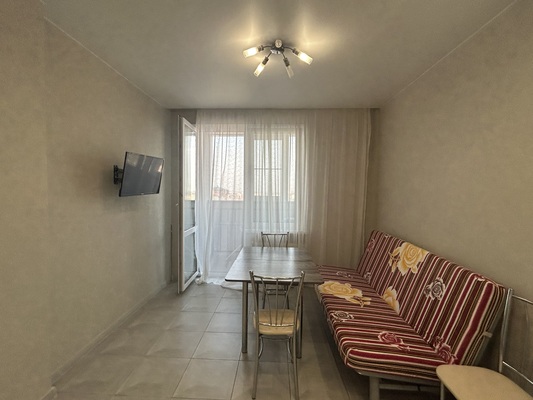 Сдам однокомнатную (1-комн.) квартиру, Чапаева ул, 61 , Рязань г