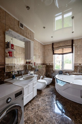 Продам многокомнатную квартиру, Коммунальная ул, 32, Калининград г