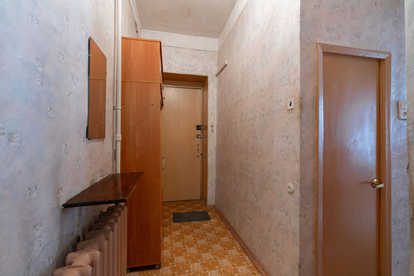 Продам многокомнатную квартиру, Бронницкая ул, 21А, Санкт-Петербург г