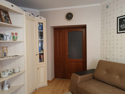 Продам двухкомнатную (2-комн.) квартиру, Крупской ул, 44, Батайск г