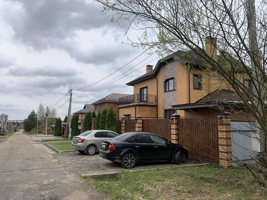 Продам участок 10 соток, ИЖС, Кантемировская ул, 17, Наро-Фоминск г, 0 км от города