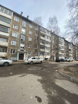 Продам трехкомнатную (3-комн.) квартиру, Ржанова ул, 39, Иркутск г