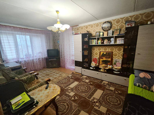 Продам двухкомнатную (2-комн.) квартиру, Профсоюзная ул, 39, Наро-Фоминск г