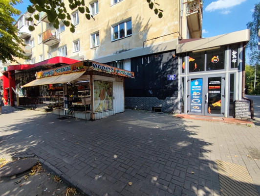 Продам торговое помещение 611,2 м2, Космонавта Леонова ул, 48, Калининград г
