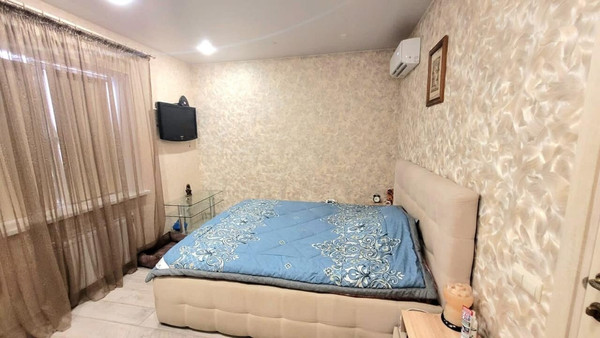 Продам двухкомнатную (2-комн.) квартиру, Пионерская ул, 21Ак1, Новороссийск г