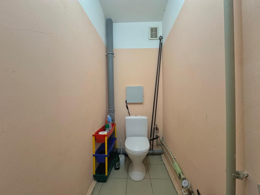 Продам двухкомнатную (2-комн.) квартиру, Завокзальная ул, 6, Великий Новгород г