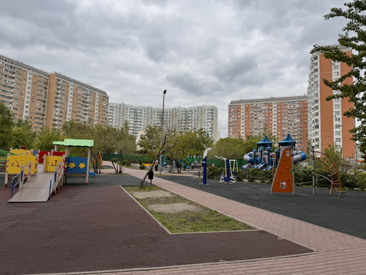 Продам однокомнатную (1-комн.) квартиру, Защитников Москвы пр-кт, 13, Москва г