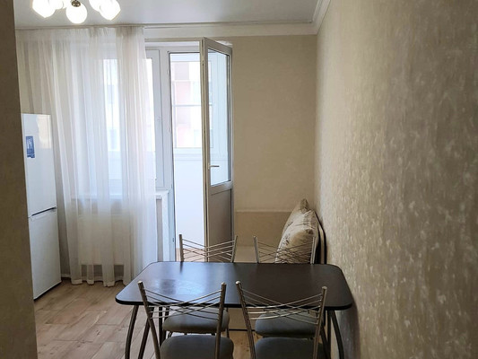 Продам однокомнатную (1-комн.) квартиру, им. Селезнева ул, 4/13к1, Краснодар г