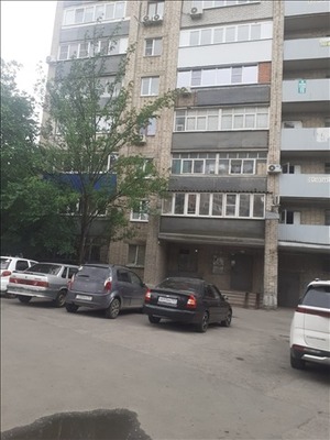 Продам двухкомнатную (2-комн.) квартиру, Штахановского ул, д.1/33, Ростов-на-Дону г