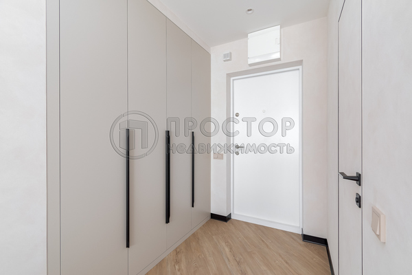 Продам трехкомнатную (3-комн.) квартиру, Руставели ул, 16к2, Москва г