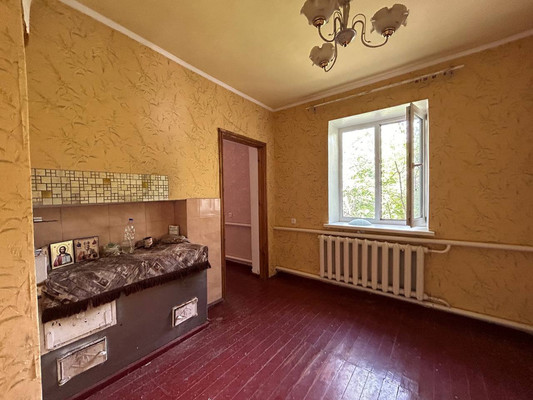 Продам трехкомнатную (3-комн.) квартиру, Горького ул, 55, Приветное с