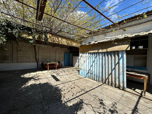 Продам трехкомнатную (3-комн.) квартиру, Горького ул, 55, Приветное с