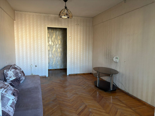 Продам двухкомнатную (2-комн.) квартиру, Замшина ул, 13, Санкт-Петербург г