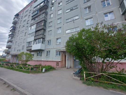 Продам трехкомнатную (3-комн.) квартиру, Гвардейская ул, 21, Миасс г