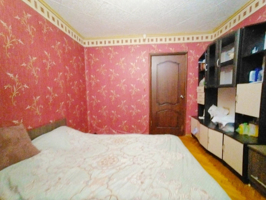 Продам трехкомнатную (3-комн.) квартиру, Дубнинская ул, 20к2, Москва г