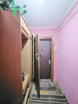 Продам трехкомнатную (3-комн.) квартиру, Дубнинская ул, 20к2, Москва г