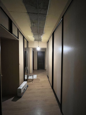 Продам трехкомнатную (3-комн.) квартиру, Александра Невского ул, 21, Иркутск г