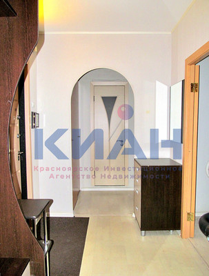 Продам однокомнатную (1-комн.) квартиру, Ботанический б-р, 11, Красноярск г