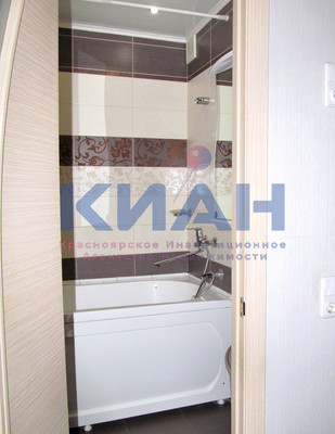 Продам однокомнатную (1-комн.) квартиру, Ботанический б-р, 11, Красноярск г