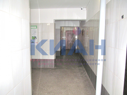 Продам однокомнатную (1-комн.) квартиру, Ботанический б-р, 11, Красноярск г