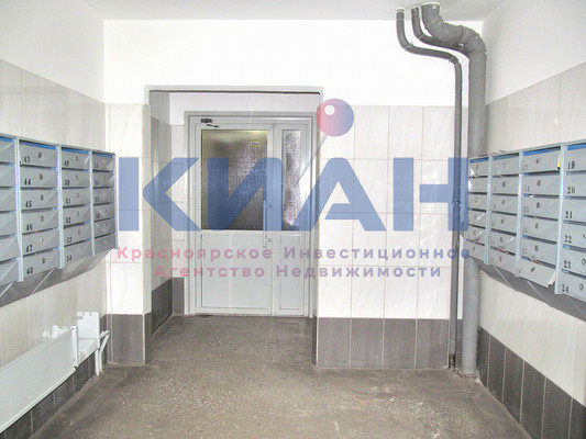 Продам однокомнатную (1-комн.) квартиру, Ботанический б-р, 11, Красноярск г