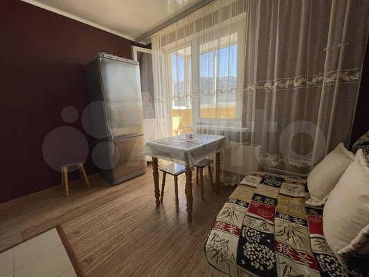 Продам однокомнатную (1-комн.) квартиру, Маршала Жукова ул, 1к3, Геленджик г