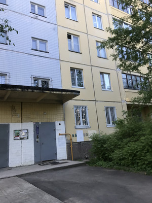 Продам трехкомнатную (3-комн.) квартиру, Центральная ул, 8к1, Сертолово г