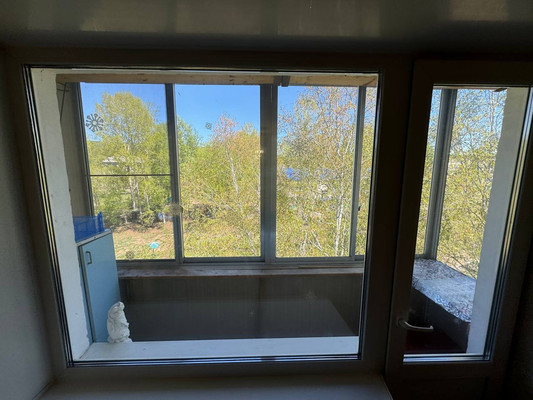 Продам двухкомнатную (2-комн.) квартиру, Строителей ул, 9, Солнечный рп