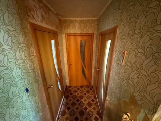 Продам двухкомнатную (2-комн.) квартиру, Строителей ул, 9, Солнечный рп