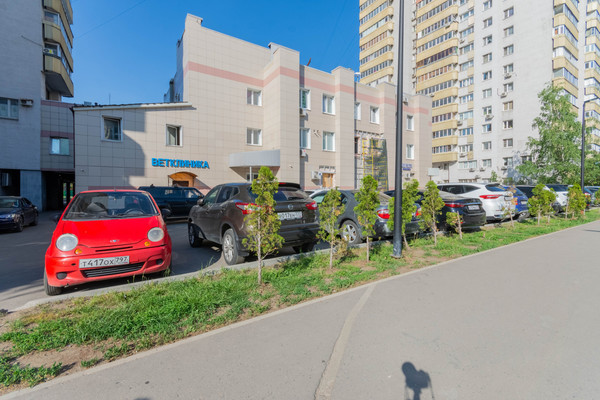 Продам однокомнатную (1-комн.) квартиру, Миклухо-Маклая ул, 42кБ, Москва г