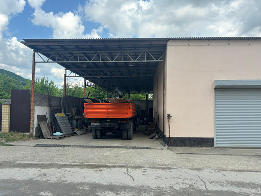 Продам склад 189,8 м2, Горького ул, 15, Нижнебаканская ст-ца