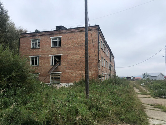 Продам землю для коммерческого использования 105 соток, ИЖС, Гаражная ул, 1, Пивовариха с