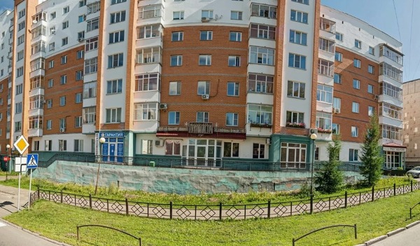 Продам трехкомнатную (3-комн.) квартиру, Советская ул, 3, Сыктывкар г