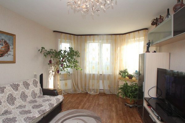 Продам трехкомнатную (3-комн.) квартиру, Карла Маркса ул, 52, Нижний Новгород г