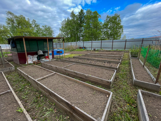 Продам двухкомнатную (2-комн.) квартиру, Заводская ул, 3, Эльбан рп