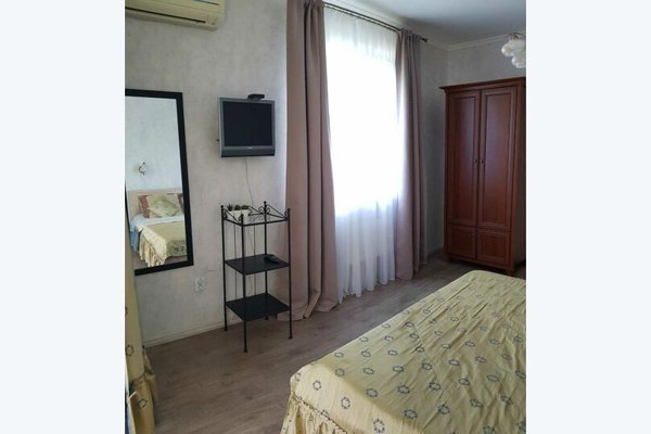 Сдам двухкомнатную (2-комн.) квартиру, Крымская ул, 6, Бахчисарай г