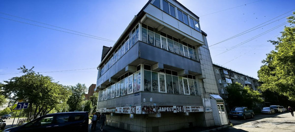 Продам коммерческое помещение 462,5 м2, Трилиссера ул, 48б, Иркутск г