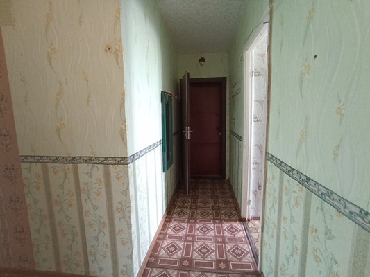 Продам двухкомнатную (2-комн.) квартиру, Д мкр, 30, Новомичуринск г