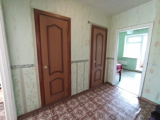 Продам двухкомнатную (2-комн.) квартиру, Д мкр, 30, Новомичуринск г