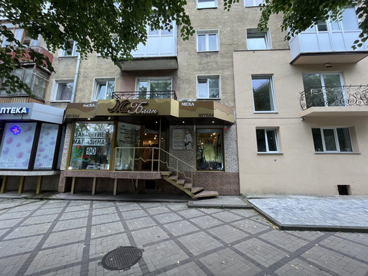 Продам коммерческое помещение 49,4 м2, Житомирская ул, 2, Калининград г