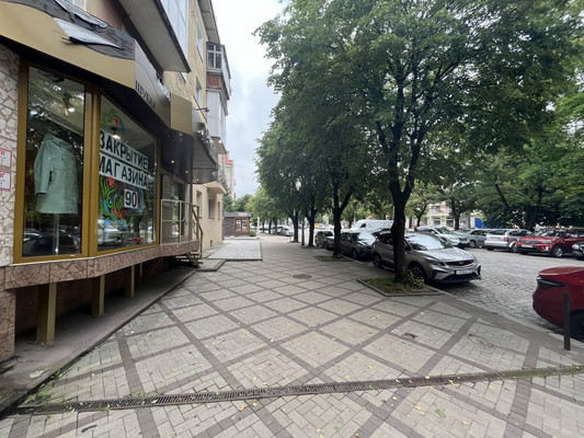 Продам коммерческое помещение 49,4 м2, Житомирская ул, 2, Калининград г