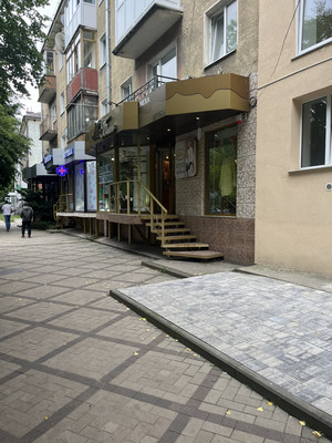 Продам коммерческое помещение 49,4 м2, Житомирская ул, 2, Калининград г