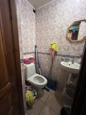 Продам коммерческое помещение 49,4 м2, Житомирская ул, 2, Калининград г