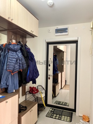 Продам двухкомнатную (2-комн.) квартиру, 65 лет Победы ул, 4, Калуга г